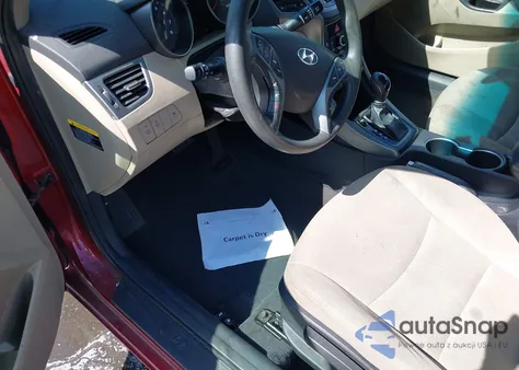 2016 Hyundai Elantra Se from USA, damaged, VIN 5NPDH4AE2GH722093